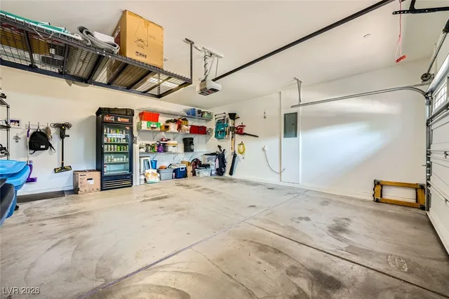 $645,000 | 674 Tremaine Court, Henderson, NV 89052