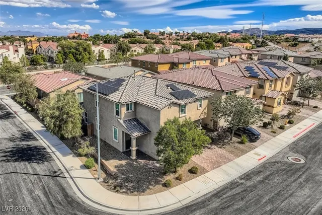 $645,000 | 674 Tremaine Court, Henderson, NV 89052