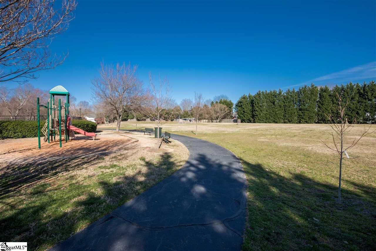 209 West Silverleaf Street Greer, SC 29650 - Photo 32 of 34 Gallery Image 32