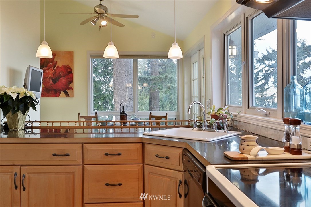 4892 Maple Cove Road Langley, WA 98260 - Photo 27 of 39 Gallery Image 27