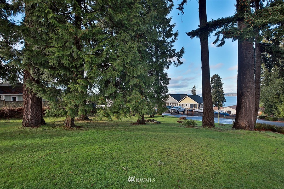4892 Maple Cove Road Langley, WA 98260 - Photo 8 of 39 Gallery Image 8