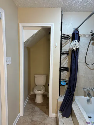 $226,000 | 15550 Riverdale Avenue East, Baton Rouge, LA 70816