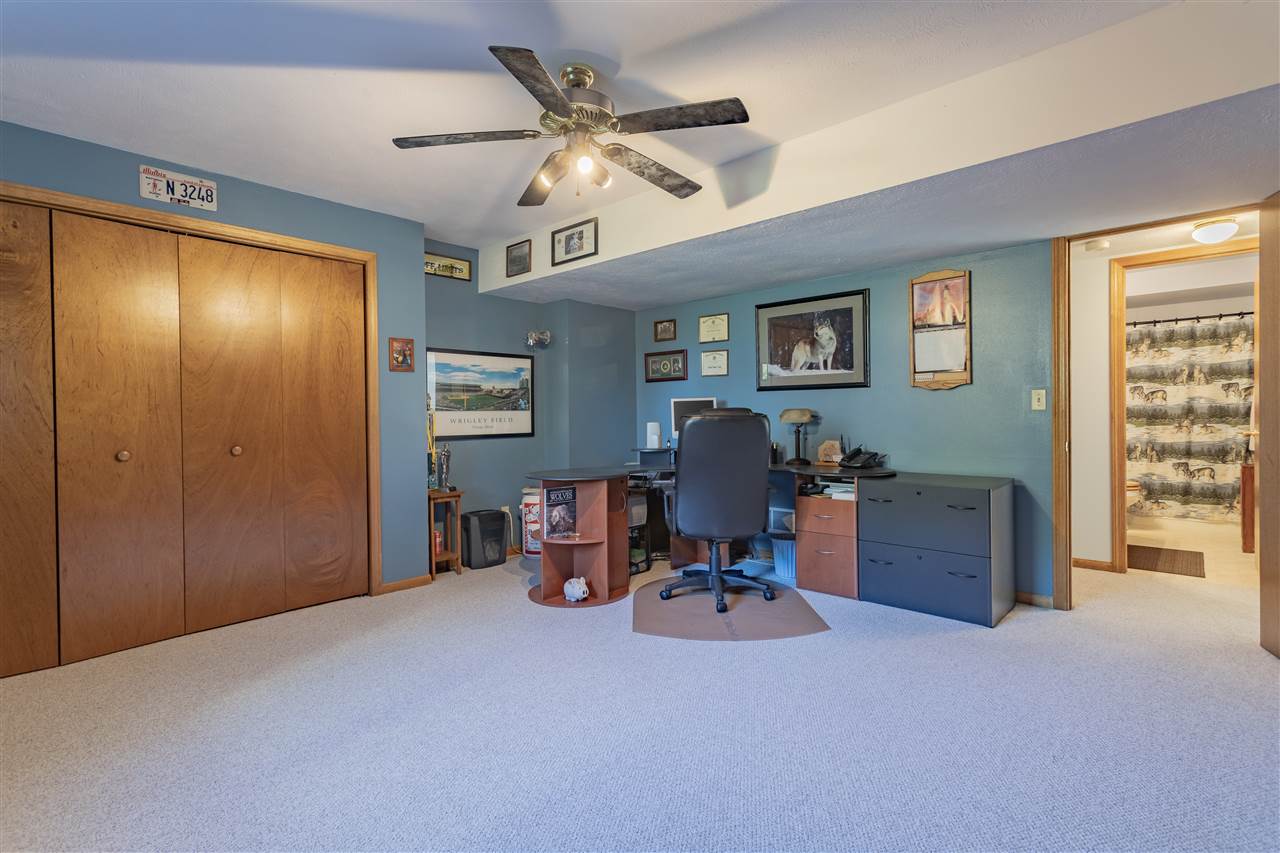 43 King Henry Road Southeast Poplar Grove, IL 61065 - Photo 18 of 35 Gallery Image 18