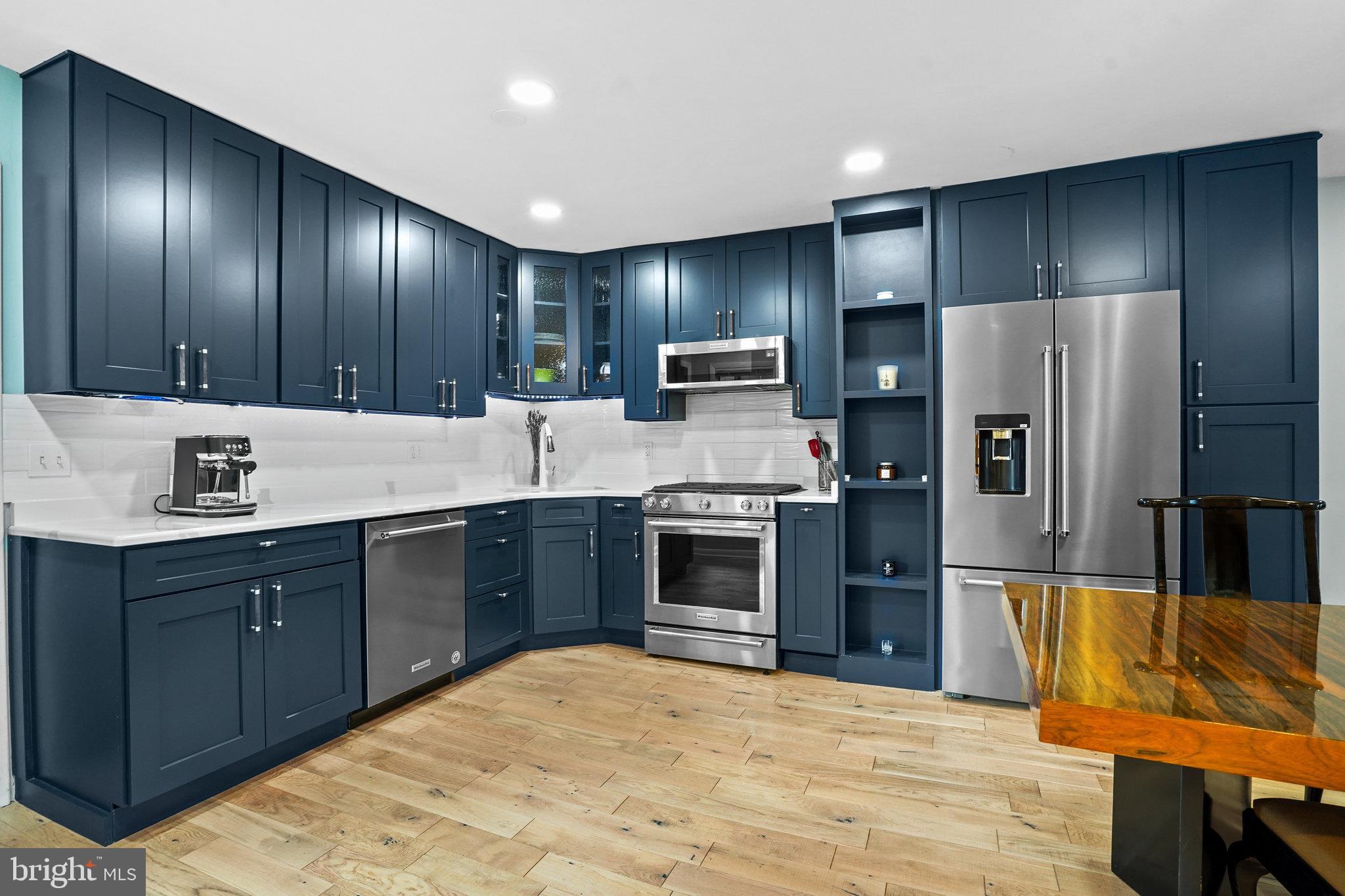 2247 Cedar Cove Court Reston, VA 20191 - Photo 4 of 46 Kitchen