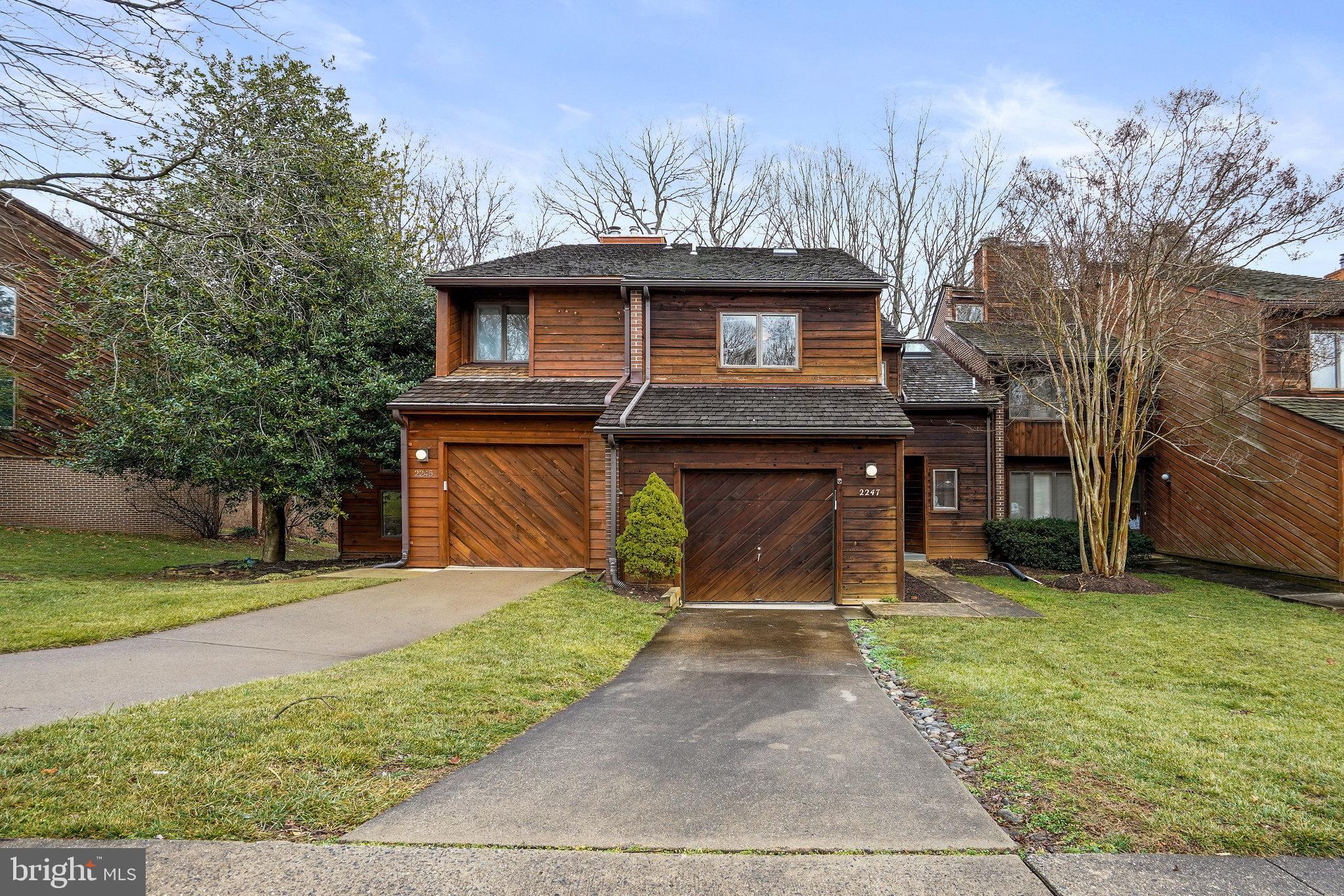 2247 Cedar Cove Court Reston, VA 20191 - Photo 43 of 46 Front Exterior