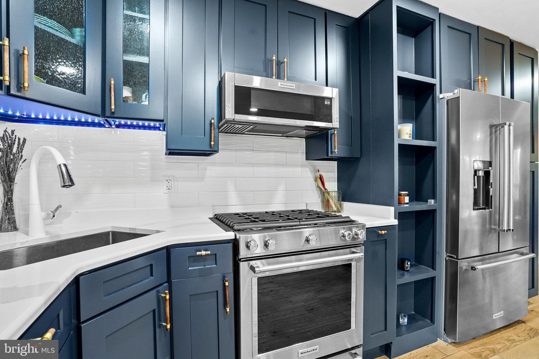 2247 Cedar Cove Court Reston, VA 20191 - Photo 6 of 46 Kitchen