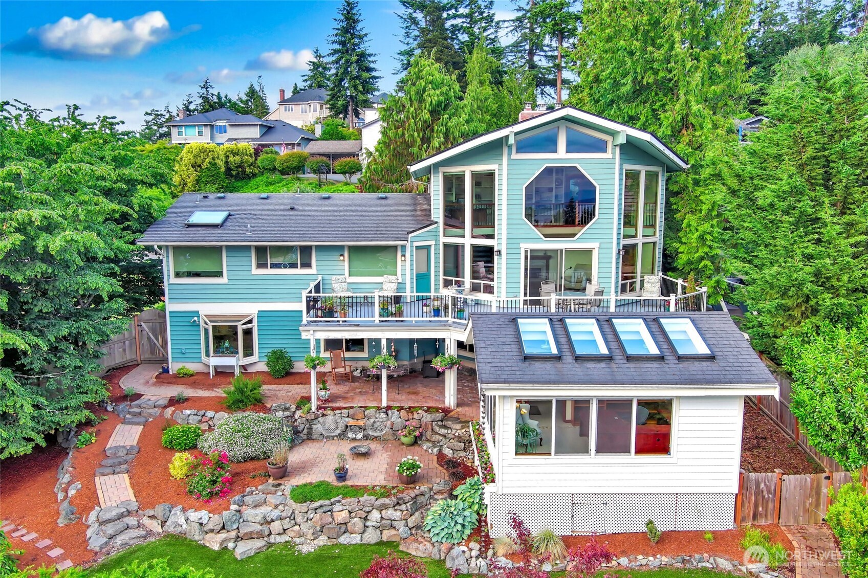 10320 Kay Way Mukilteo, WA 98275 - Photo 26 of 40