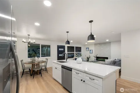 $1,139,999 | 10459 Northeast 142nd Street, Kirkland, WA 98034