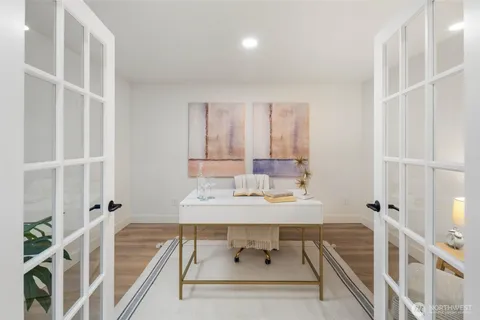 $1,139,999 | 10459 Northeast 142nd Street, Kirkland, WA 98034