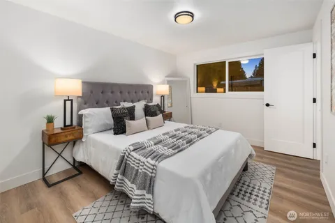 $1,139,999 | 10459 Northeast 142nd Street, Kirkland, WA 98034