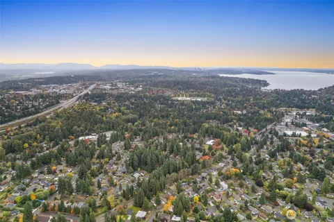 $1,139,999 | 10459 Northeast 142nd Street, Kirkland, WA 98034