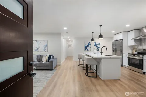 $1,139,999 | 10459 Northeast 142nd Street, Kirkland, WA 98034