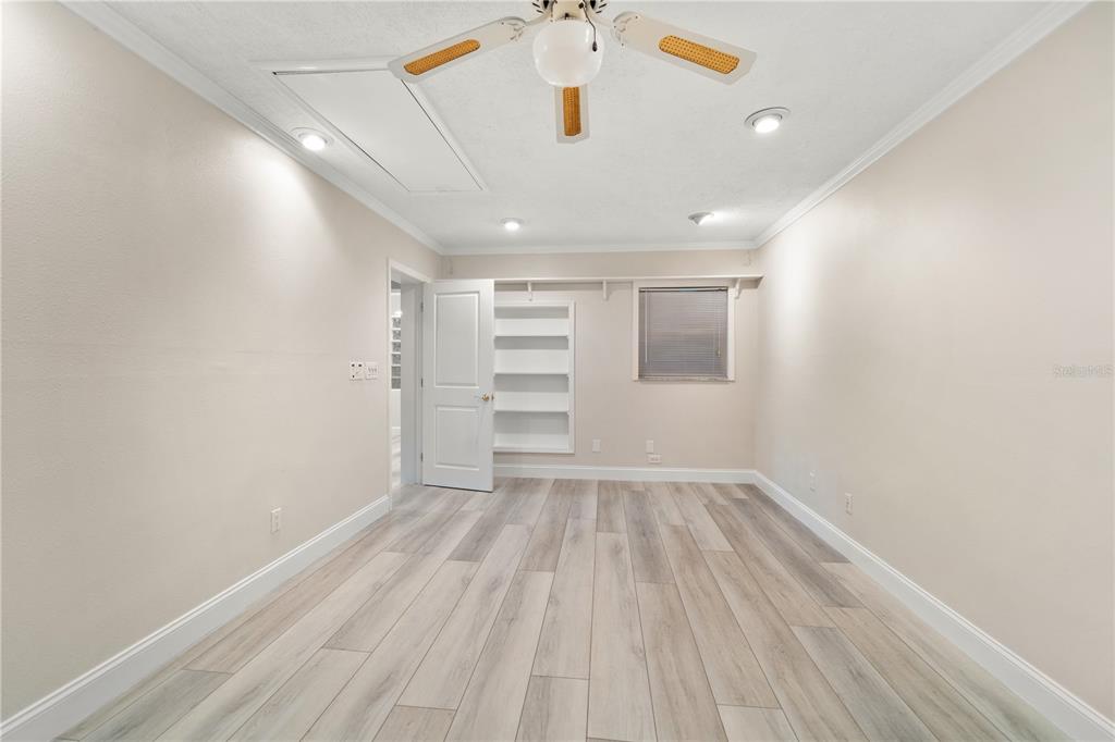 402 Harbor View Lane Largo, FL 33770 - Photo 28 of 38