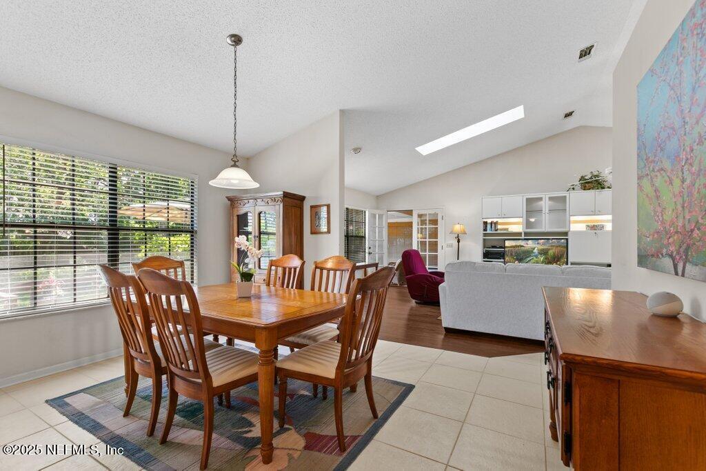 511 Valley Forge Road East Neptune Beach, FL 32266 - Photo 14 of 56 019-511ValleyForgeRoadEast-NeptuneBeach-