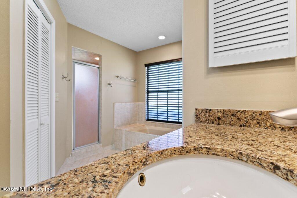 511 Valley Forge Road East Neptune Beach, FL 32266 - Photo 26 of 56 Primary Bath