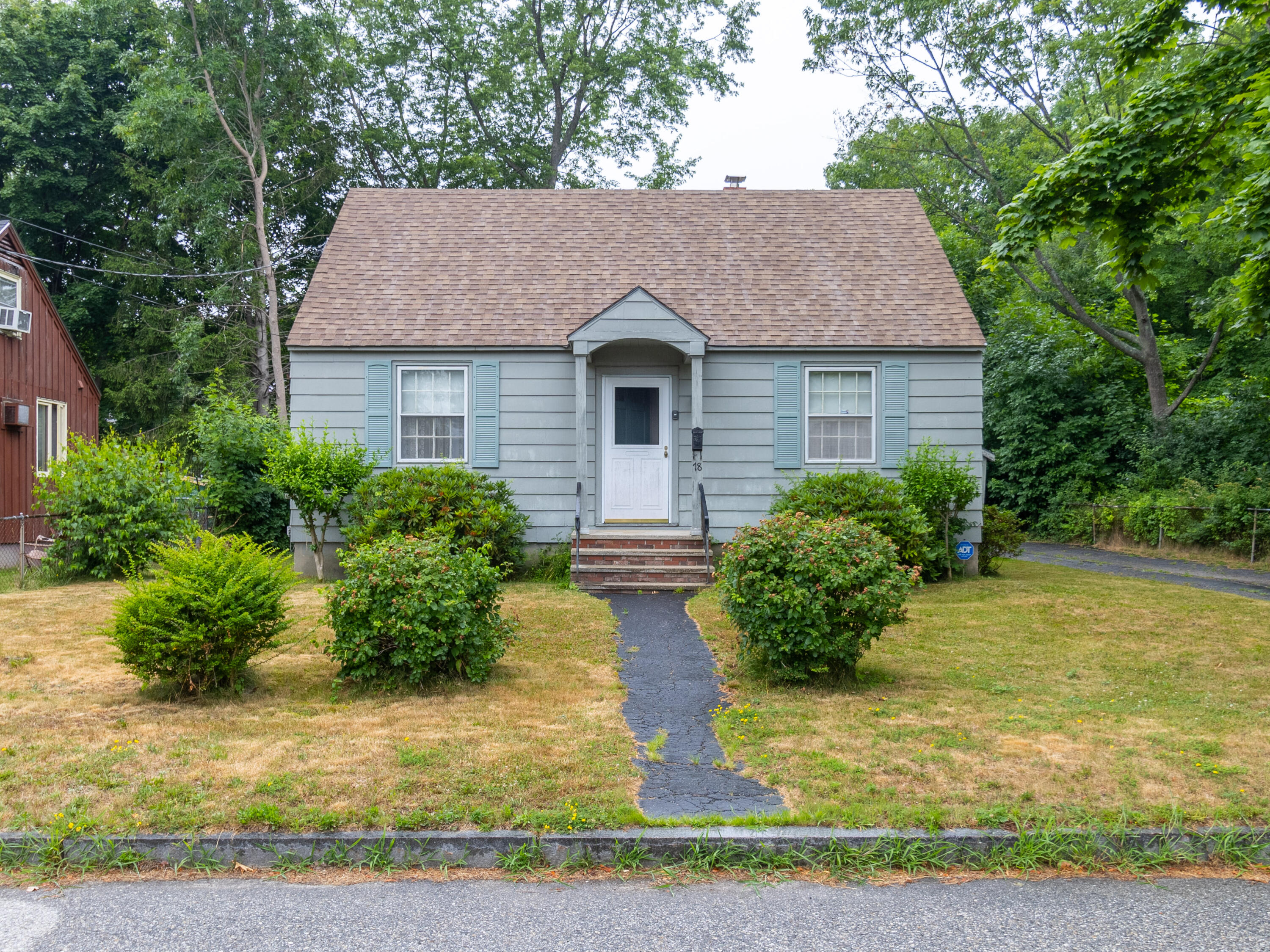 78 Inverness Street Portland, ME 04103 - Photo 24 of 26 07-18-22 78 Inverness-22