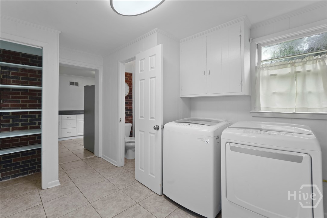 218 East 65th Street Savannah, GA 31405 - Photo 34 of 45