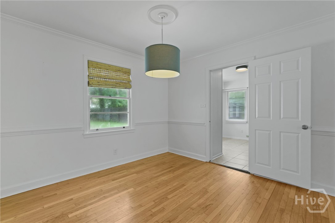 218 East 65th Street Savannah, GA 31405 - Photo 6 of 45