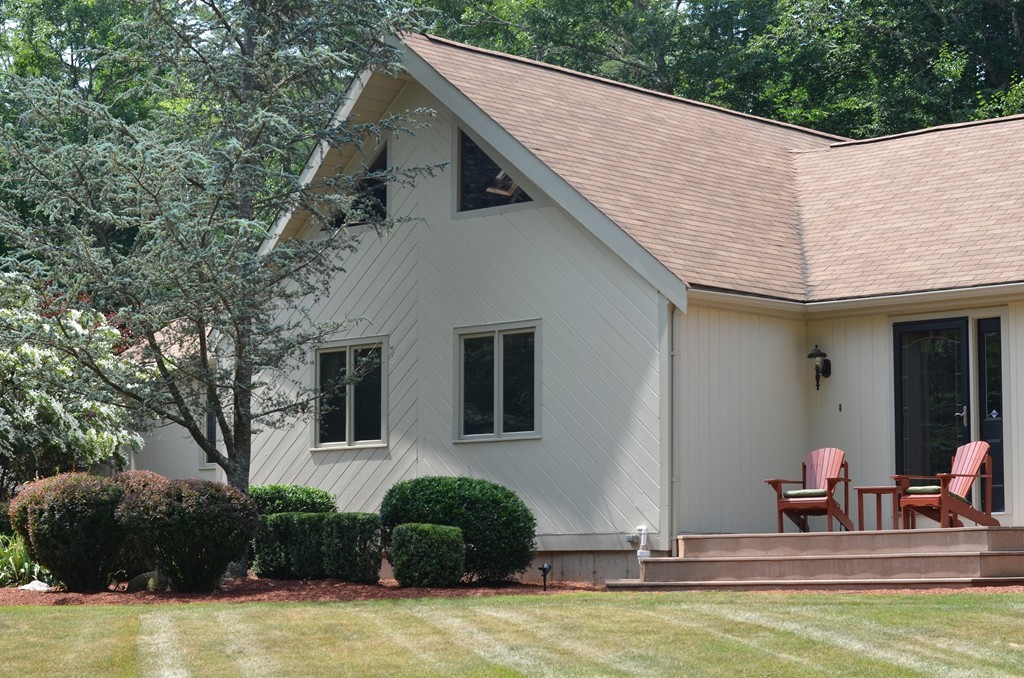 38 Hunters Ridge Road Middleboro, MA 02346 - Photo 5 of 25
