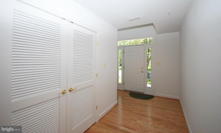 2112 Elm Tree Lane Silver Spring, MD 20906 - Photo 15 of 24 Interior (General)