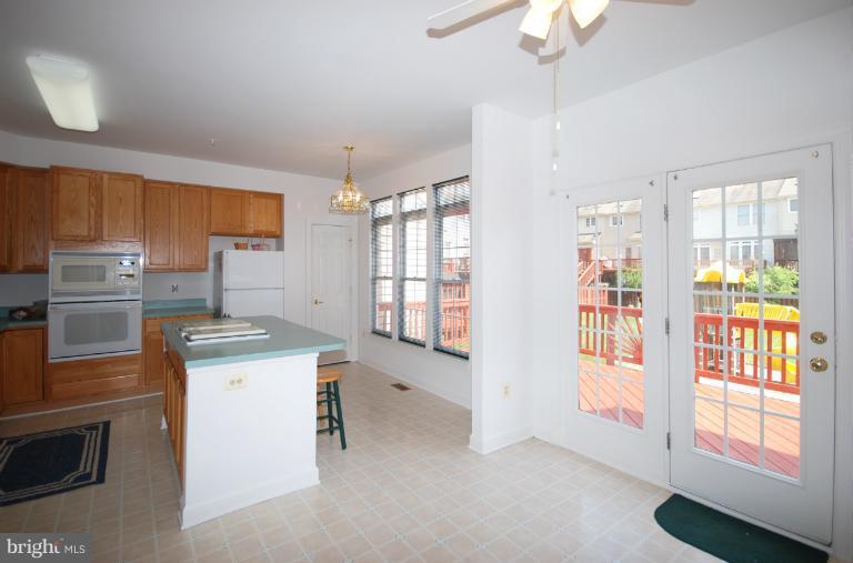 2112 Elm Tree Lane Silver Spring, MD 20906 - Photo 17 of 24 Kitchen