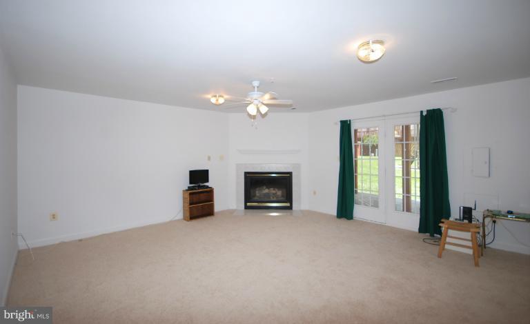 2112 Elm Tree Lane Silver Spring, MD 20906 - Photo 5 of 24 Interior (General)