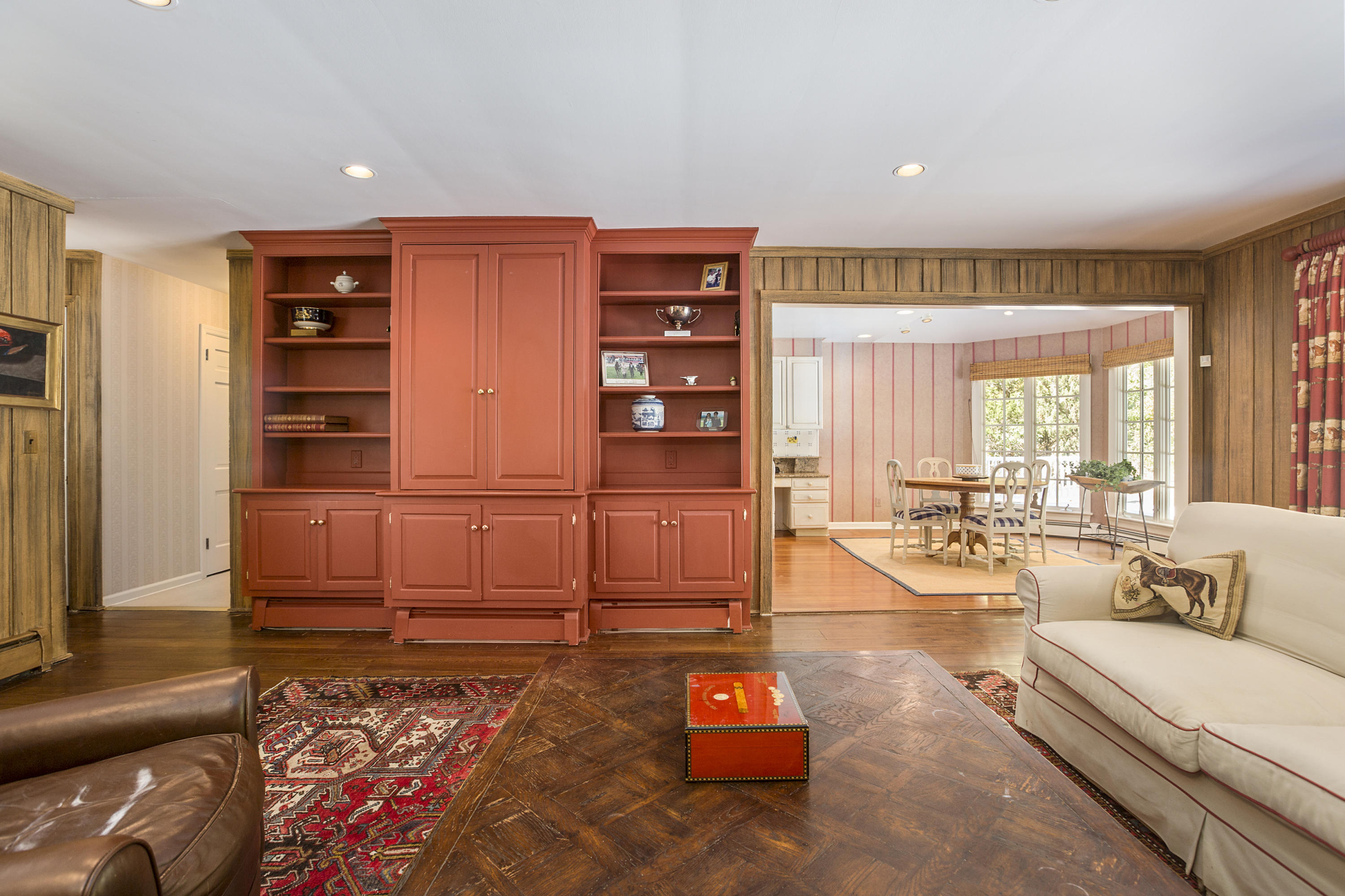 75 Delafield Island Road Darien, CT 06820 - Photo 13 of 28 a living room with furniture and wooden floor