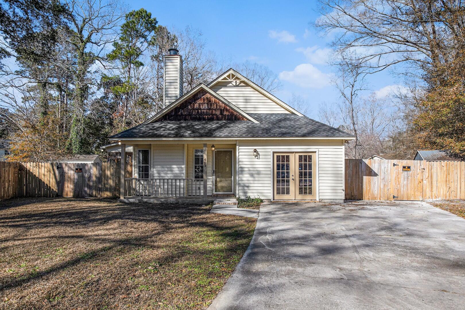 407 Kingbird Road Ladson, SC 29456 - Photo 2 of 18 002_file_330