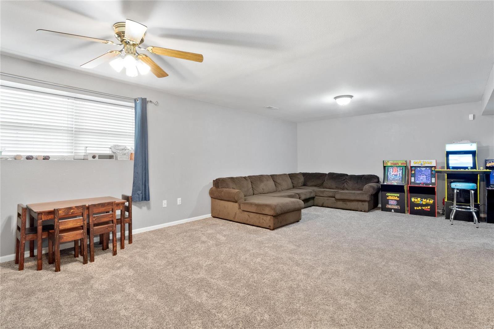 5 Pinebrooke Troy, IL 62294 - Photo 22 of 27