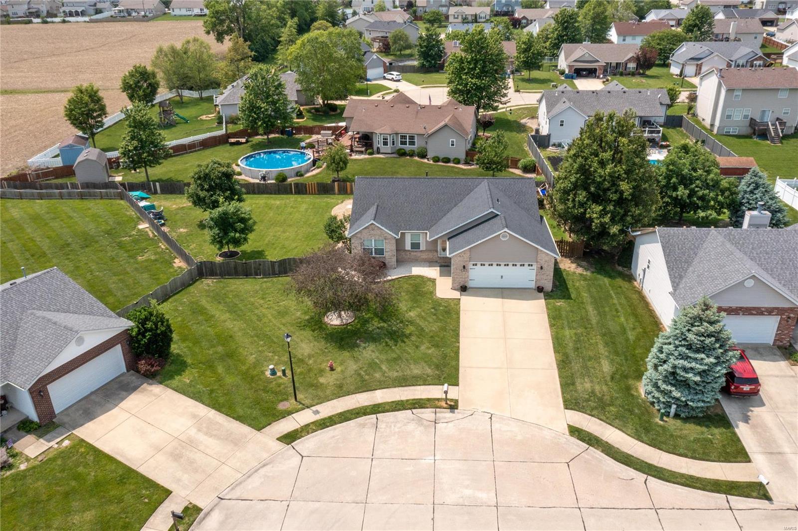 5 Pinebrooke Troy, IL 62294 - Photo 3 of 27