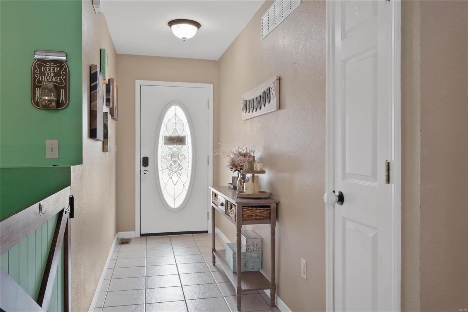 5 Pinebrooke Troy, IL 62294 - Photo 6 of 27