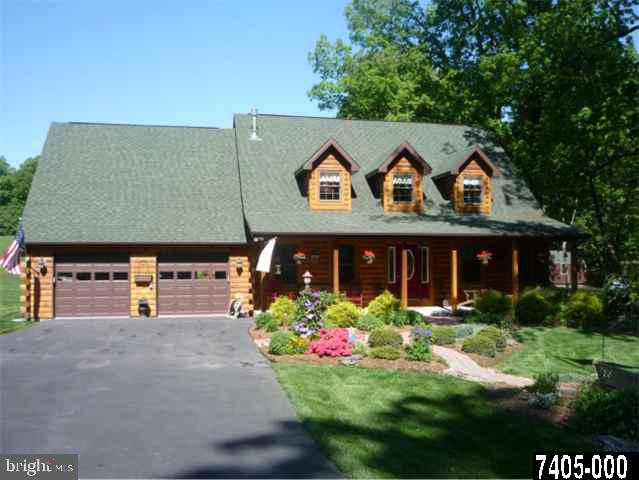 1135 Ridge Road Gettysburg, PA 17325 - Photo 1 of 25 Gallery Image 1