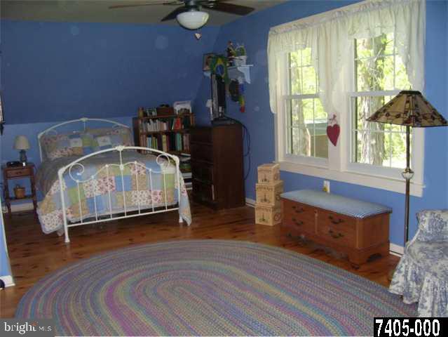 1135 Ridge Road Gettysburg, PA 17325 - Photo 16 of 25 Gallery Image 16