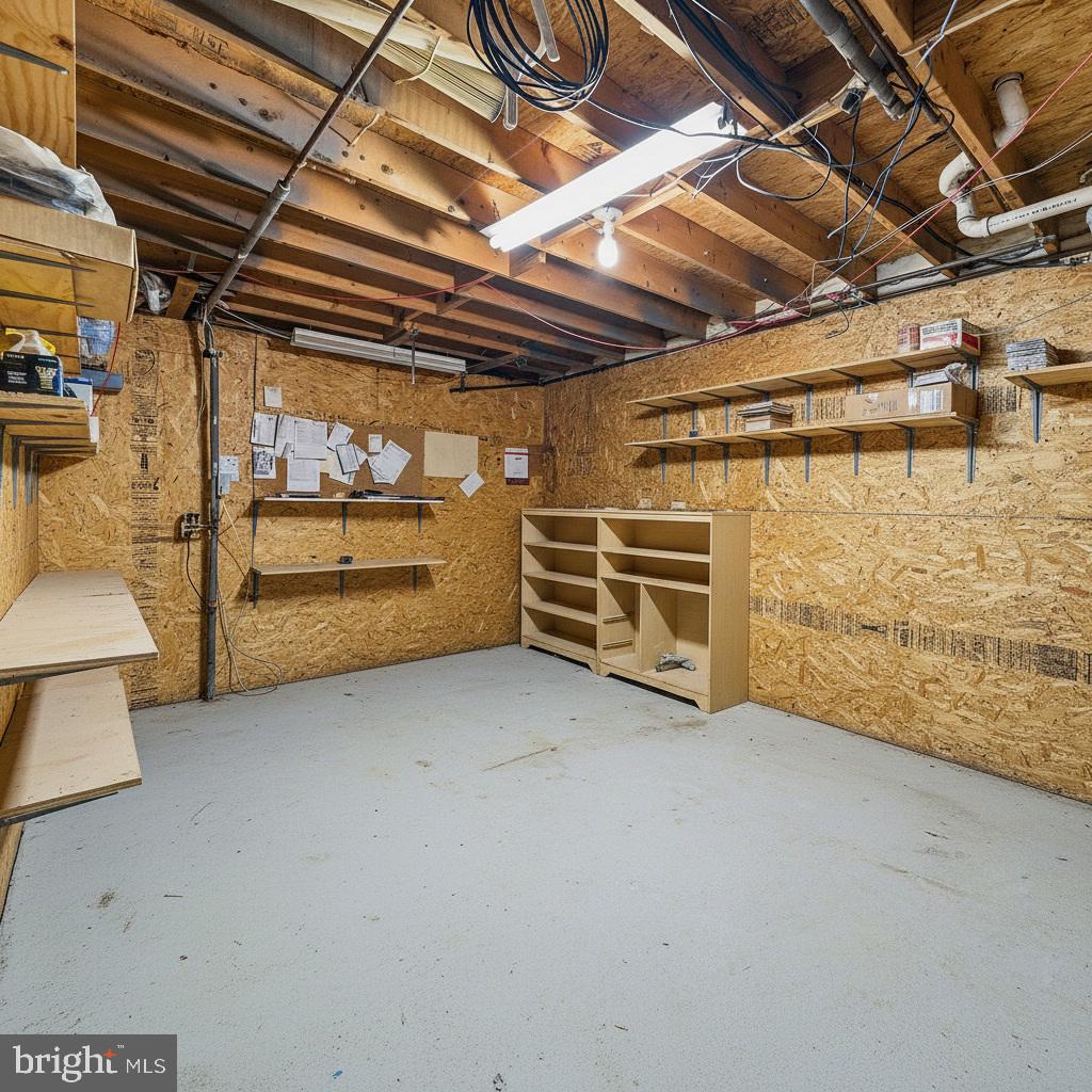 38 North Dupont Road Carneys Point, NJ 08069 - Photo 22 of 29