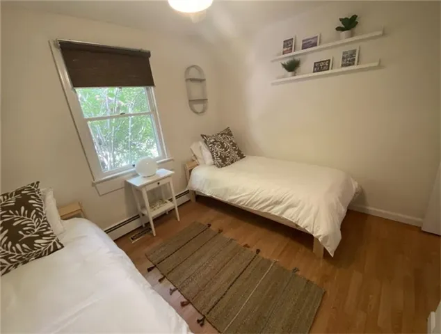 $2,000 | 52 Lawn Avenue, Jamestown, RI 02835