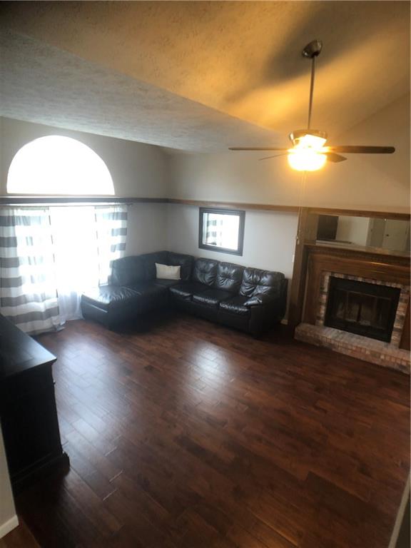 3009 Fry Road Greenwood, IN 46142 - Photo 12 of 41 Gallery Image 12