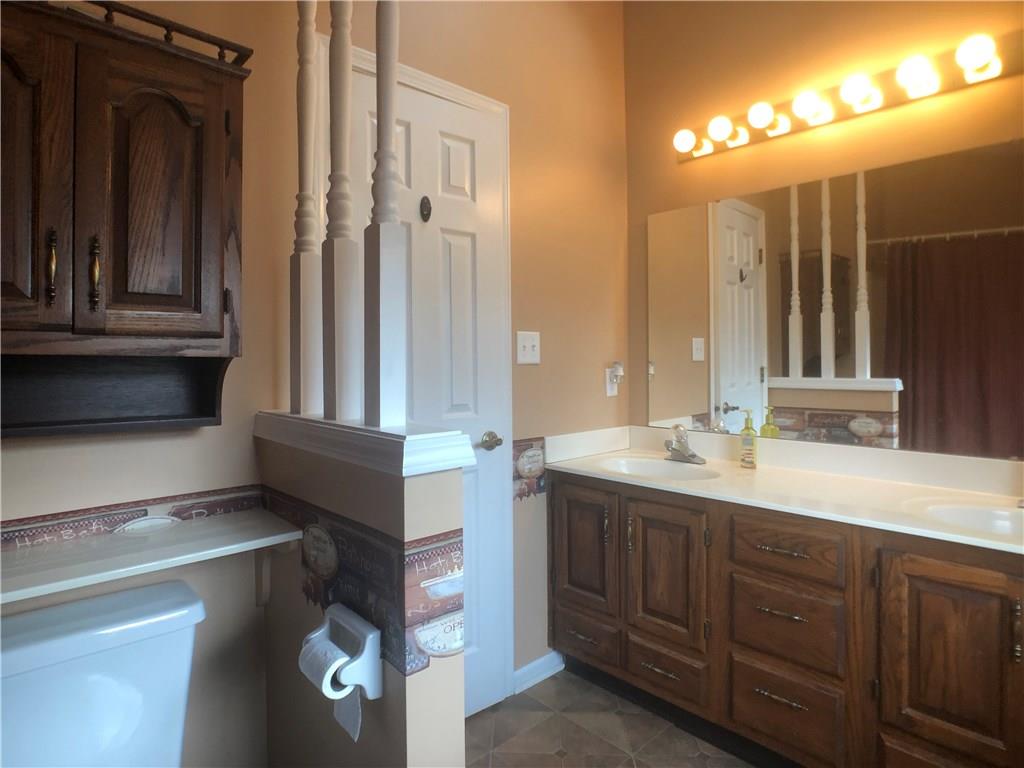 3009 Fry Road Greenwood, IN 46142 - Photo 24 of 41 Gallery Image 24