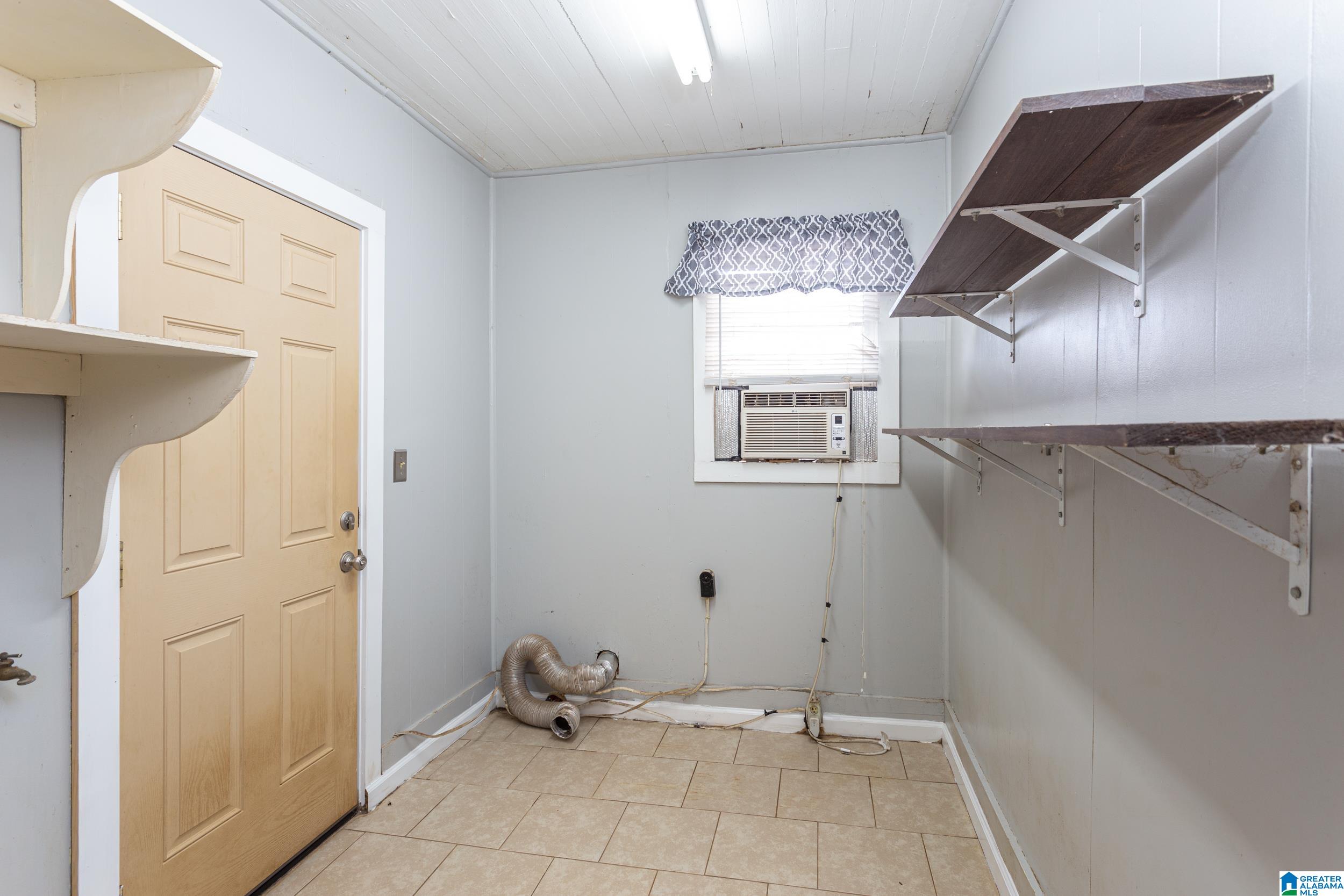 505 Main Street Weaver, AL 36277 - Photo 14 of 29