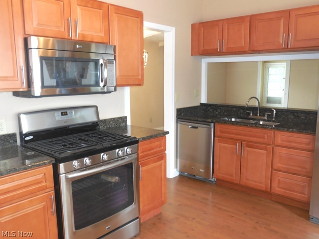 6436 Alderwood Road Parma Heights, OH 44130 - Photo 7 of 22