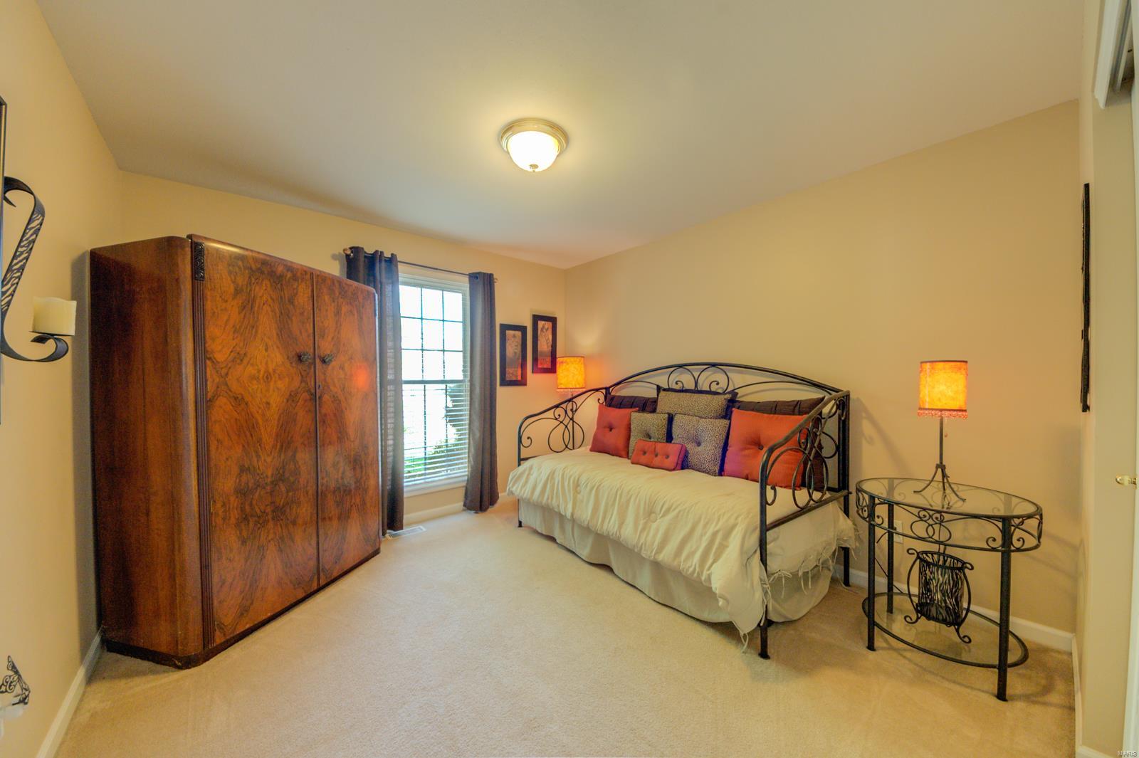 225 Jacobs Way St. Peters, MO 63376 - Photo 27 of 41