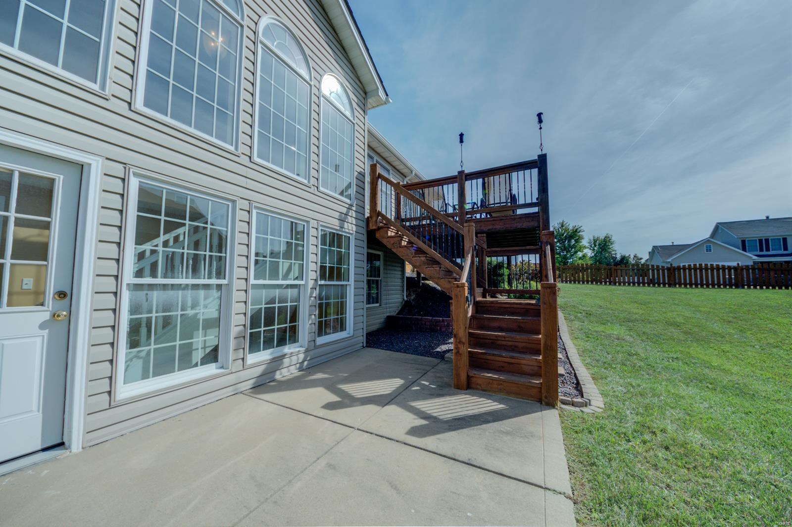 225 Jacobs Way St. Peters, MO 63376 - Photo 33 of 41