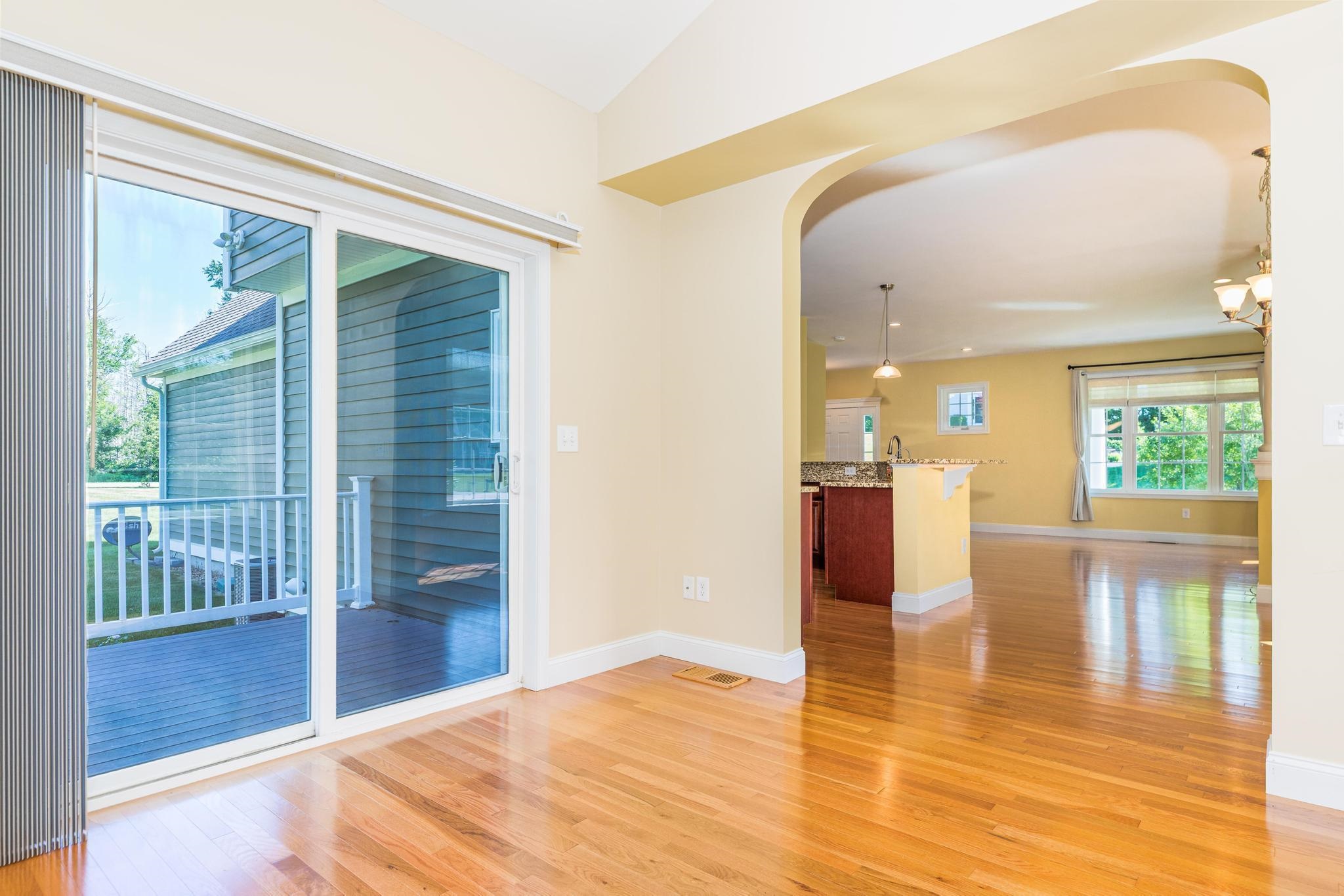 21 Colt Lane Epping, NH 03042 - Photo 13 of 47