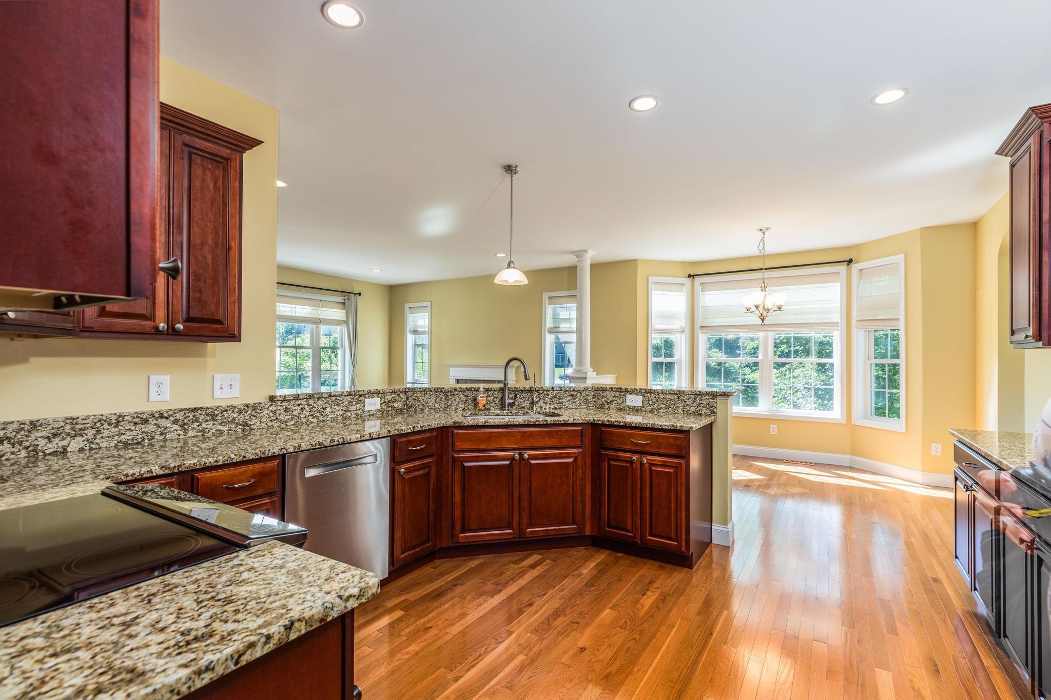 21 Colt Lane Epping, NH 03042 - Photo 8 of 47