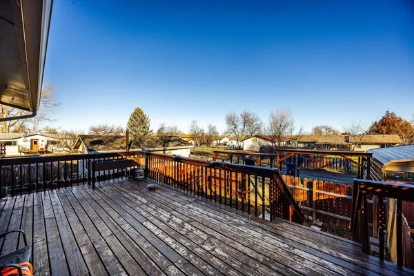 $290,000 | 1453 Highland Avenue, Sheridan, WY 82801