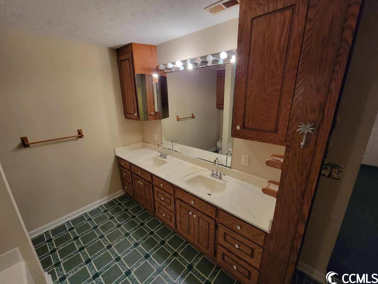 4164 Double Dee Road Aynor, SC 29511 - Photo 17 of 24 Gallery Image 17