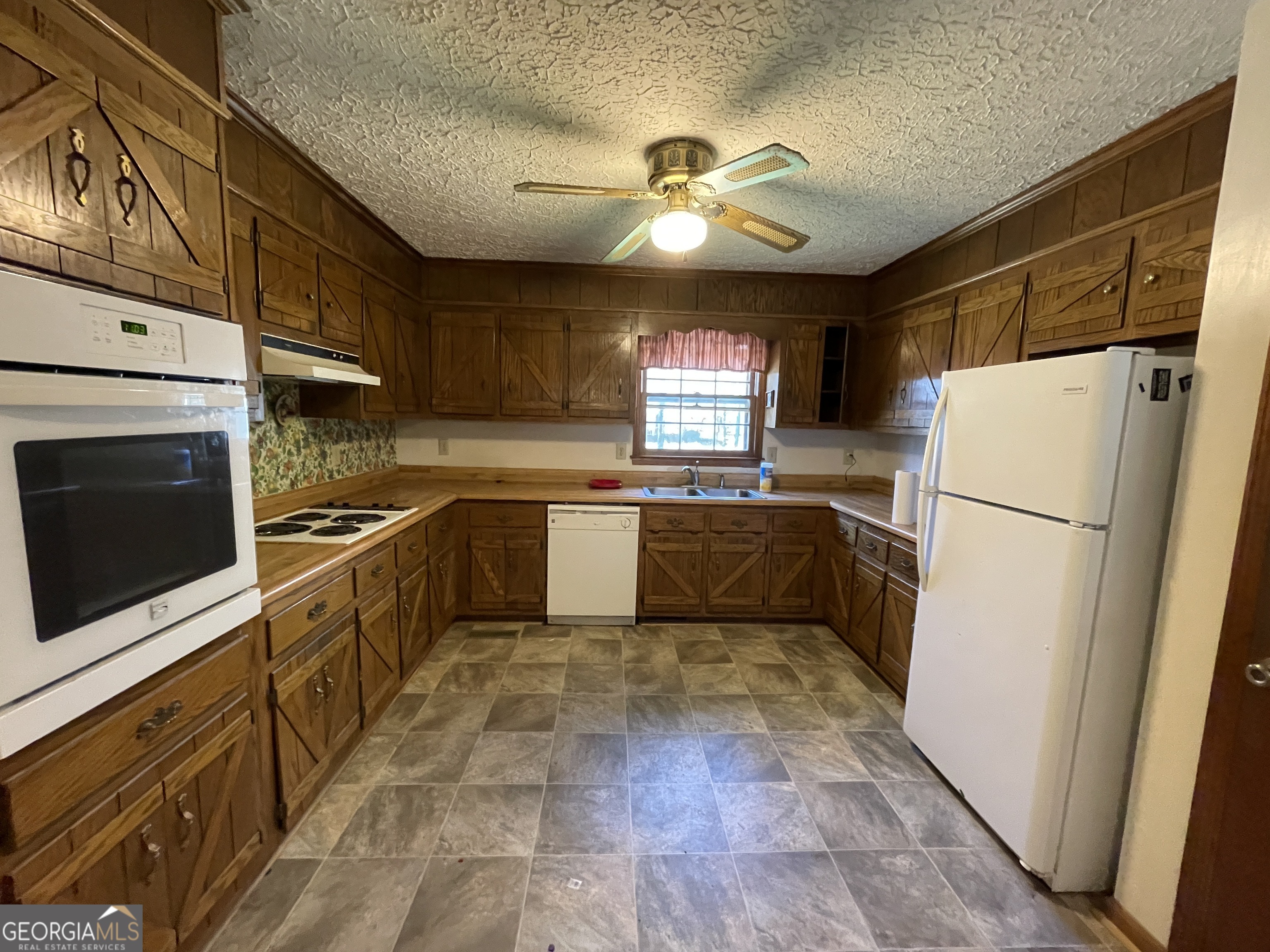 173 Berkley Road Cochran, GA 31014 - Photo 17 of 85