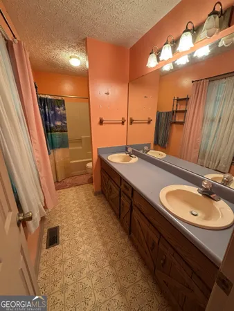 $264,900 | 173 Berkley Road, Cochran, GA 31014