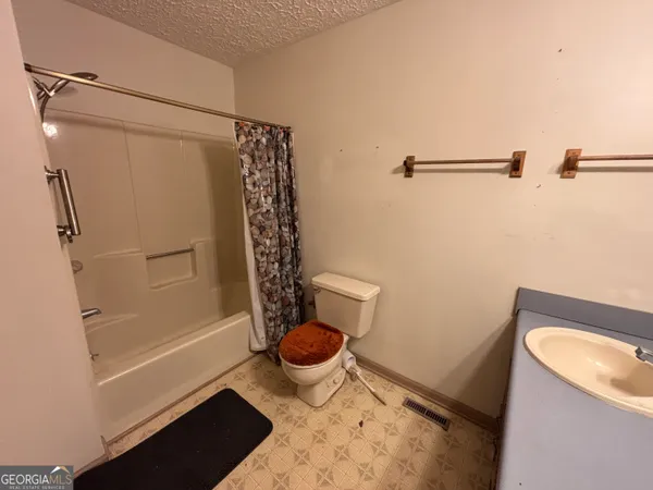 $264,900 | 173 Berkley Road, Cochran, GA 31014