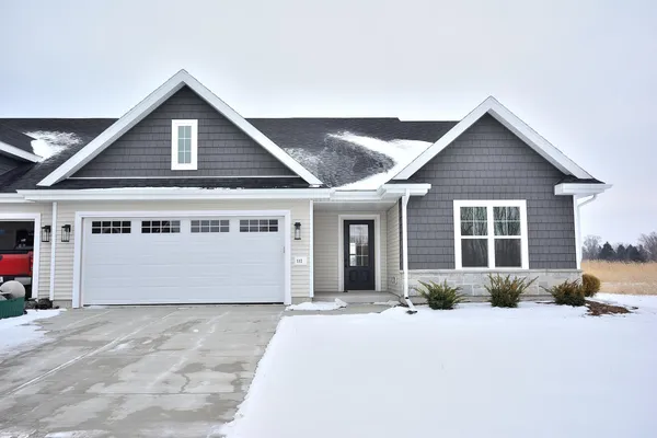 $464,900 | 1121 Elderberry Road, Oconomowoc, WI 53066