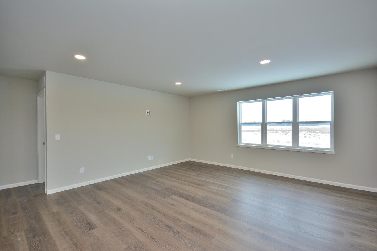 1121 Elderberry Road Oconomowoc, WI 53066 - Photo 16 of 30 90 ARWT (11)